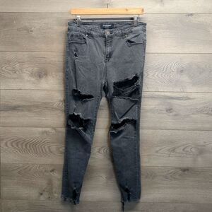 Enjean Thrashed Distressed Gray Ankle Jeans Juniors Size 15